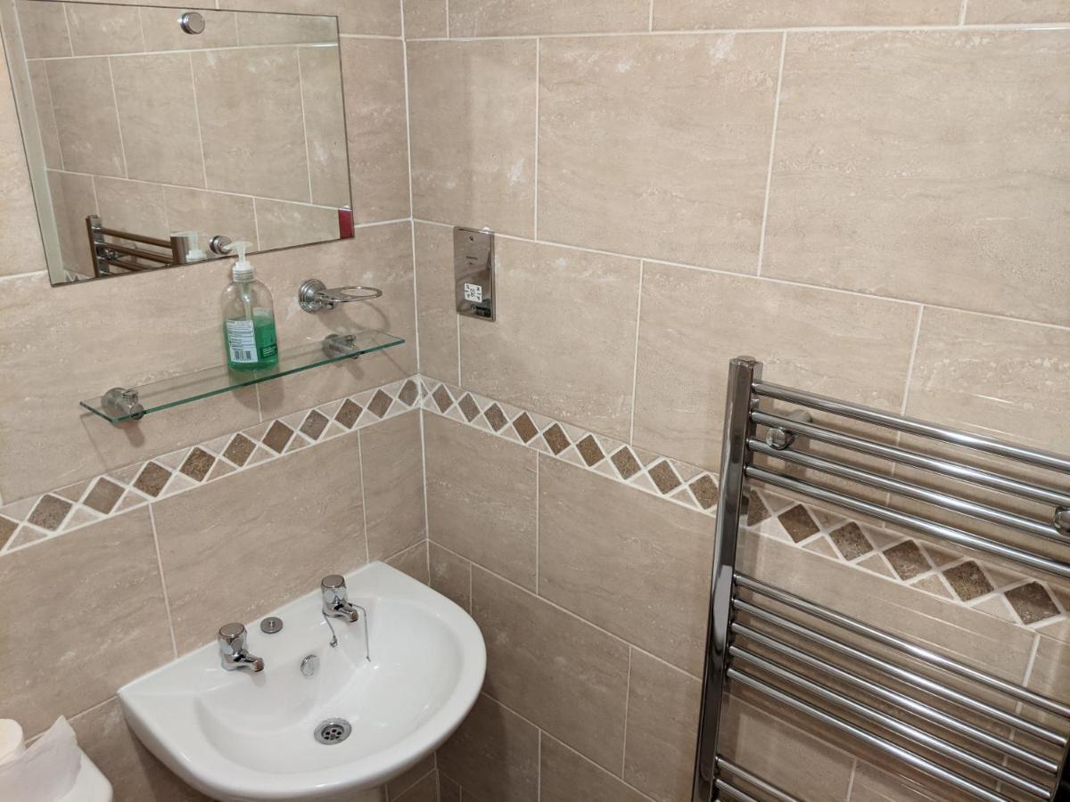 Endeavour Cottage Whitby Sleeps 6 Exterior photo
