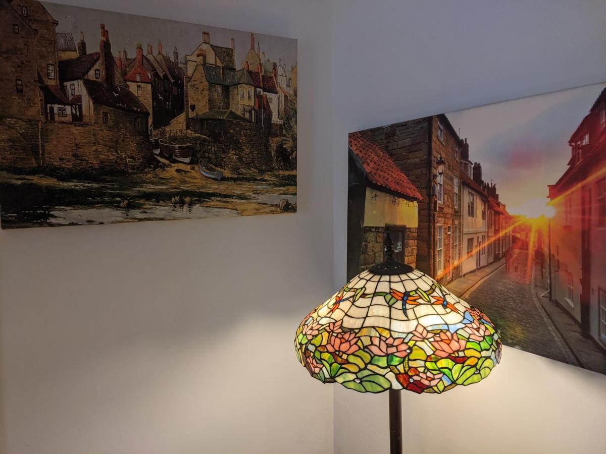 Endeavour Cottage Whitby Sleeps 6 Exterior photo