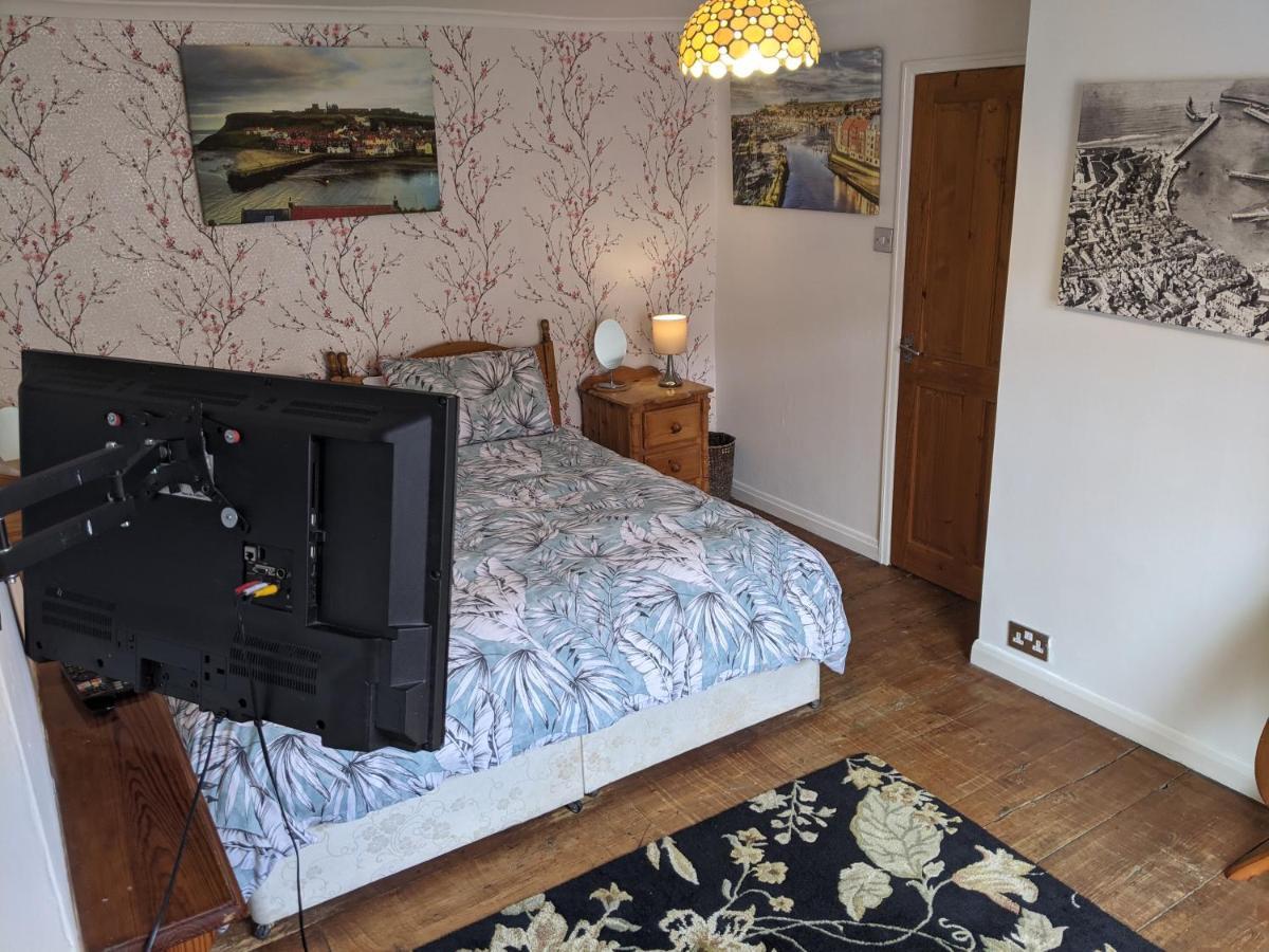 Endeavour Cottage Whitby Sleeps 6 Exterior photo