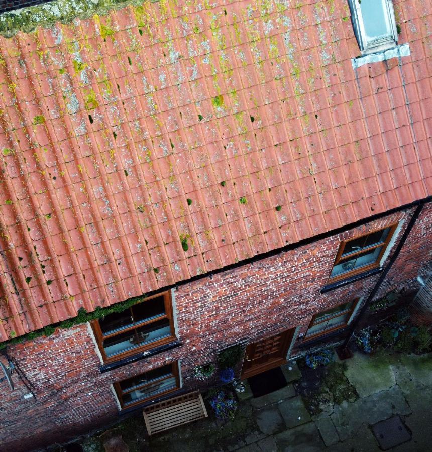 Endeavour Cottage Whitby Sleeps 6 Exterior photo